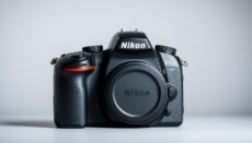 is nikon d7000 professional camera