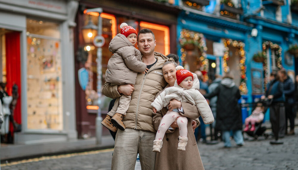 Family with two young children during an Edinburgh family vacation photoshoot