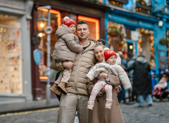 Family with two young children during an Edinburgh family vacation photoshoot